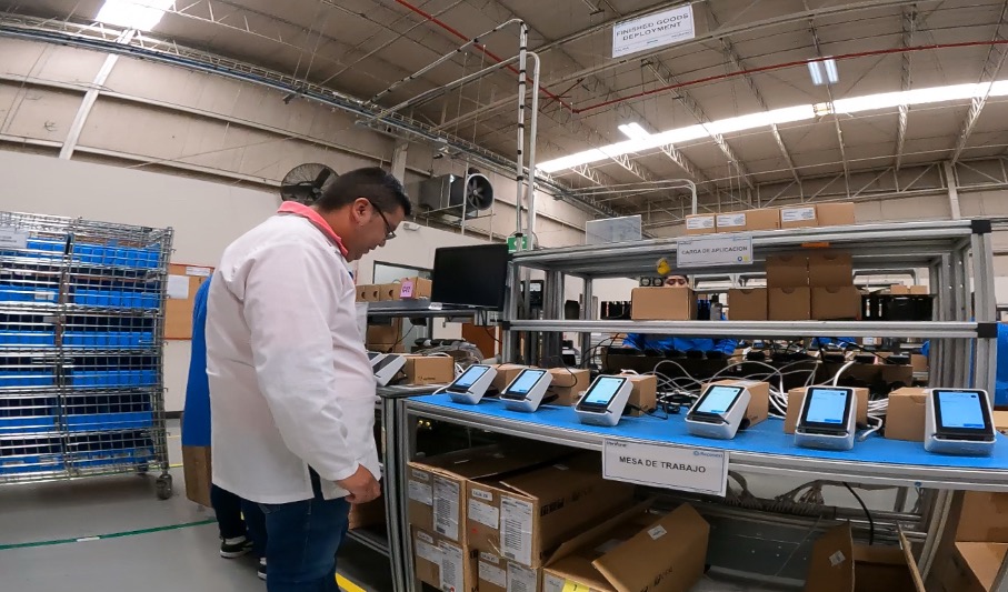 Reconext repairs and refurbishes laptops